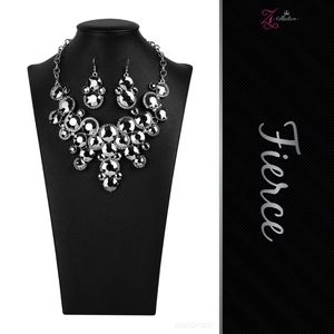 Paparazzi Zi Necklace Set